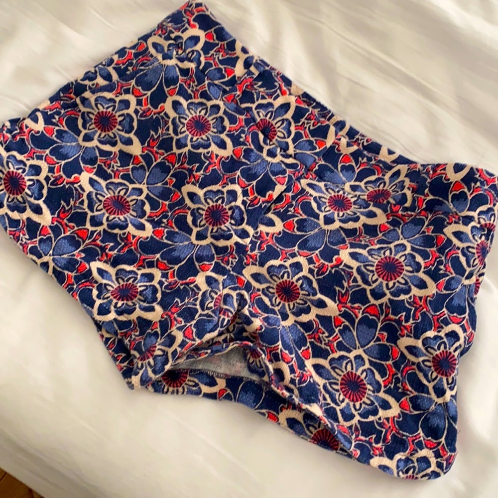 Flowered shorts
